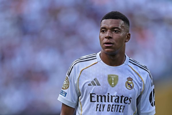 Papan: Mbappe có phẩm chất trở thành Top 9, nhưng tôi không nghĩ anh ấy có thể trở thành một trung t