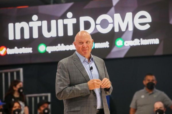 TA Hồ sơ nổi tiếng: Ballmer vẫ